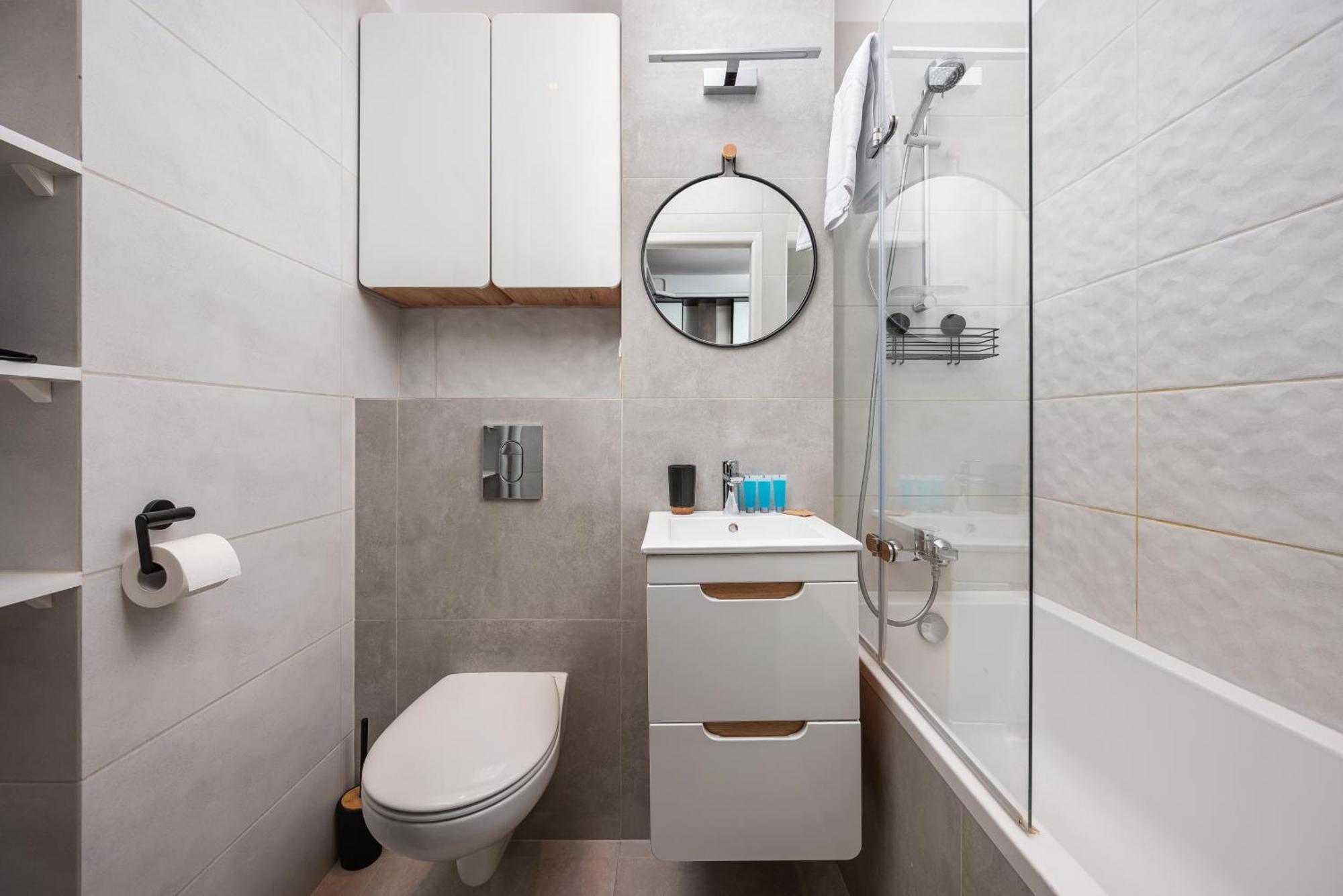 Apartamento Rondo Onz Red & Yellow Varsovia
